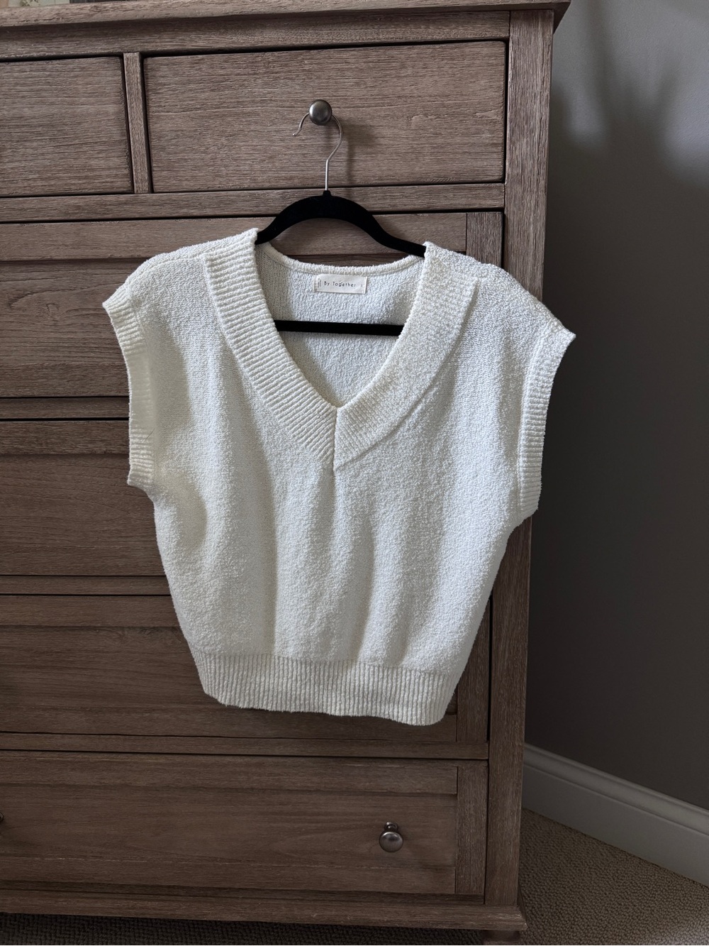 By Together Cream Sleeveless V-Neck Knit Sweater Vest